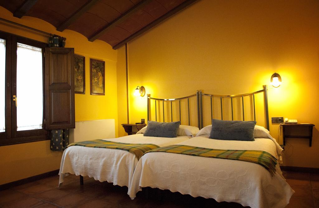 Hostal Santa Agueda タラソナ 部屋 写真
